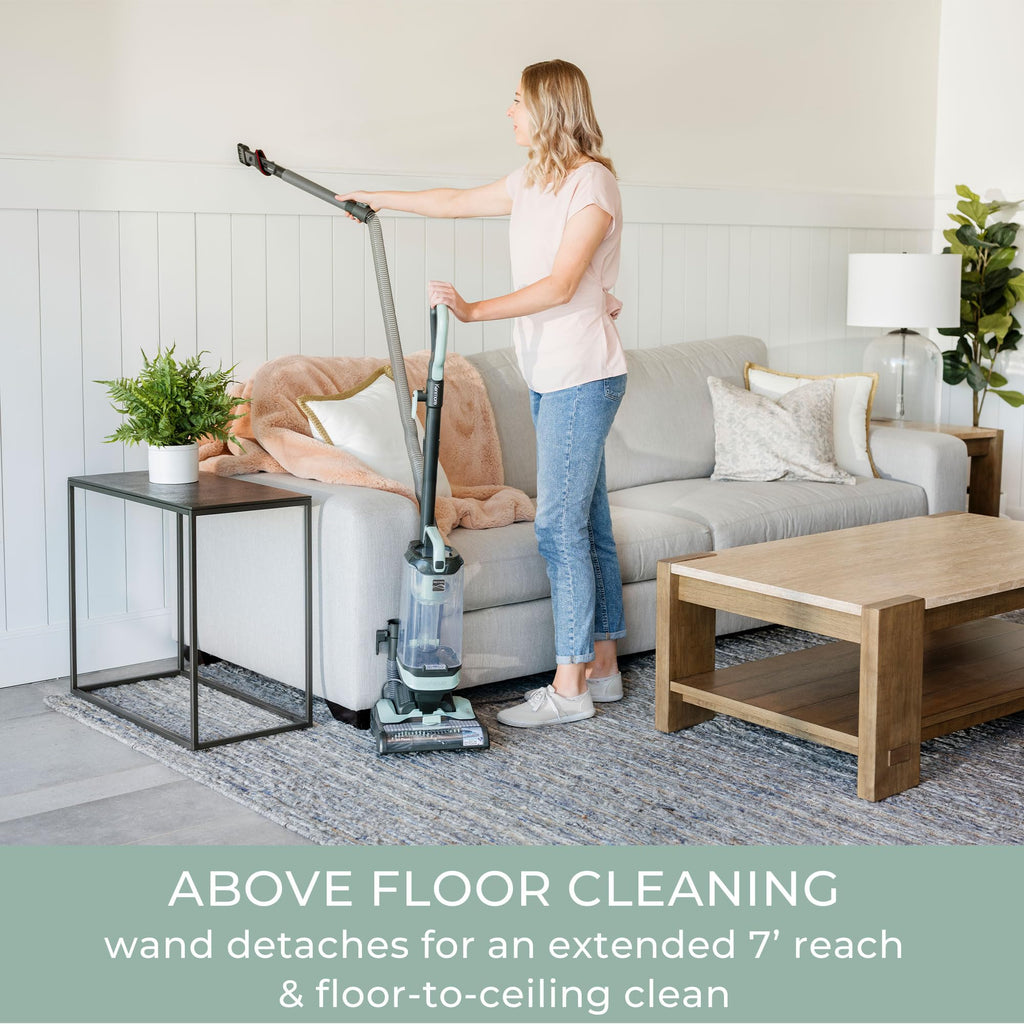 Bagless Upright Vacuum M3269